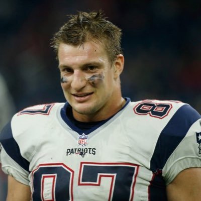 FAN PAGE for the incredibly talented TE Rob Gronkowski, formerly with the New England Patriots ~ #87 *NO relation to Gronk, just a fan*