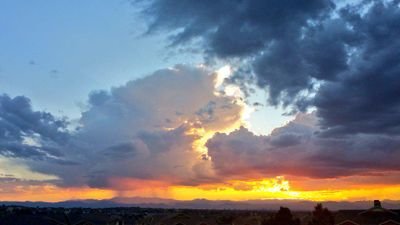 My two favorite pastimes - photography and storm viewing. Colorado is the best place for both.