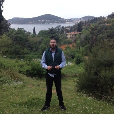Bildiklerime eminim yaptıklarıma kefilim gidenlerime edayım gelenlerime mühirim