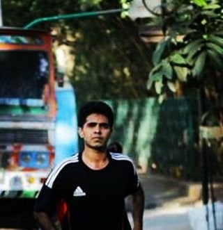 iCurius's profile picture. Fly on the wall