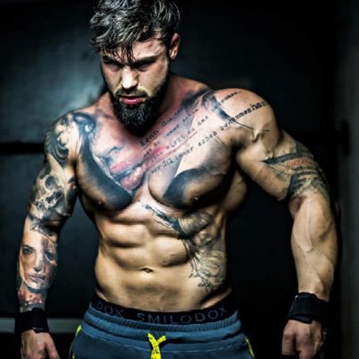 Known to be the last of my kind. Not only am I an Emperor, but also a God. Worshipped as the God of war, I am referred to as Buluc. Submit to your new God. |RP|