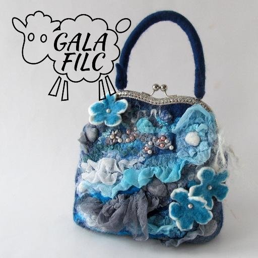 I am Feltmaker.
All of my handmade bags, scarfs, scarf-collars, hats and others felting works I display on my blog:
https://t.co/n5MjXLR5ys