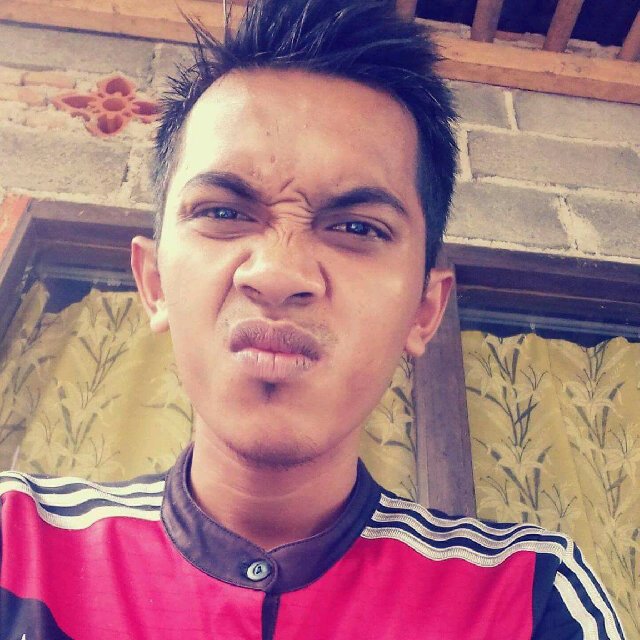 Selalu berusah pantang menyerah selagi kita masih sanggup untuk mendapatkan nya (y)☺