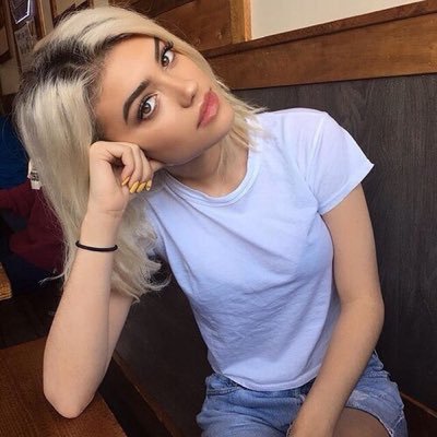 chillwithmia's profile picture. ⠀⠀⠀