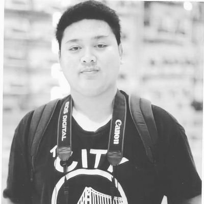 jeanohsome's profile picture. mehh