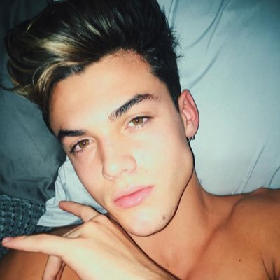 free follow from @harmonydolans :) plz follow her