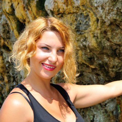 AlexndraGena's profile picture. .