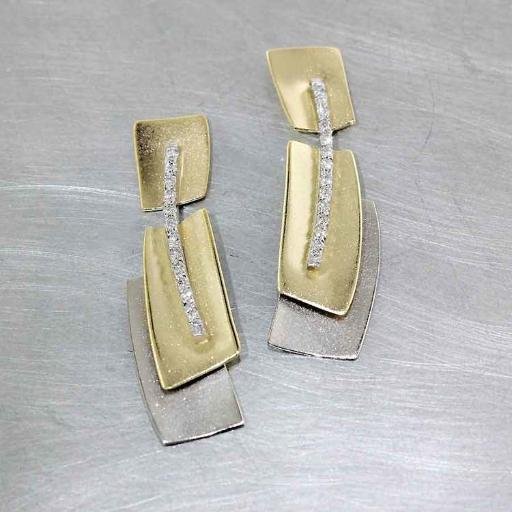 JewelsmithNC's profile picture. World class jewelry design with hometown approachability. We specialize in original custom designs and stellar customer service.