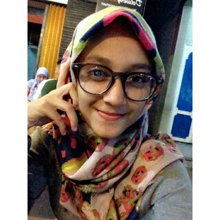 Line: indahrizky15