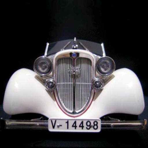 audi_front_225's profile picture. Παρουσιάζω τη συλλογή αυτοκινήτων μου, τη συλλογή κοσμημάτων και τα έργα τέχνης μου στο X.