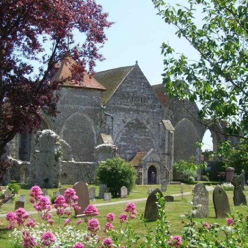 Community bonfire fundraising events held in the Parish Church of St Thomas the Martyr, promoted by Winchelsea Bonfire Boyes. T: 01797 22 44 46