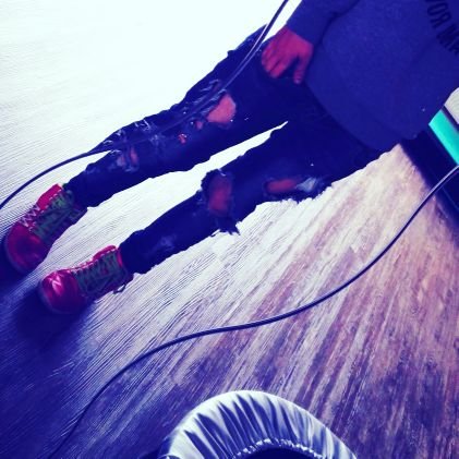 melissa_roder's profile picture. 