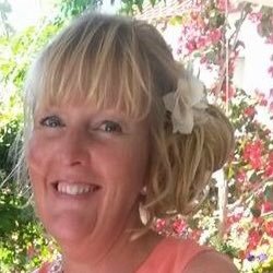 talie_noo's profile picture. Customer Services - Universal Services Team Leader - Salford City Council. 
Proud to be part of such a great team 💕
*All views are my own*