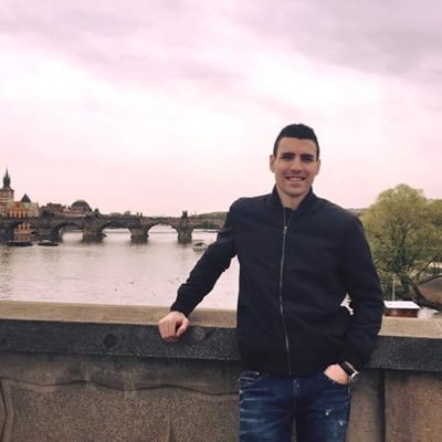 NicoSineiro's profile picture. Amante de las #RíasBaixas, de la naturaleza, del @Pontevedracfsad y de la música.