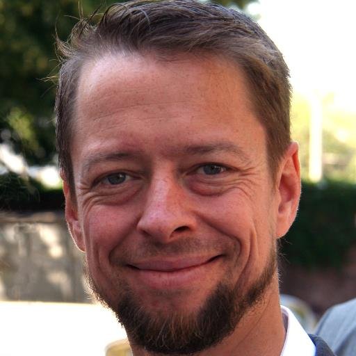 Geek, #NewWork enthusiast, believes in #InnovateOrDie, #Lean and #Agile.