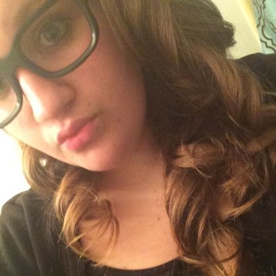 15/singer/ photographer/ party and wedding planner/ actress/writer/sophomore at Camden County Tech. HS/ #leo