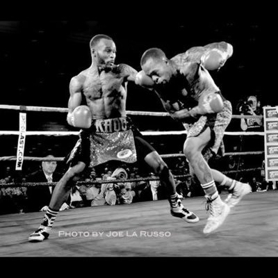 Threw God anything is possible #ProfessionalBoxer #Hardwork #NeverBeoutWorked God 1st