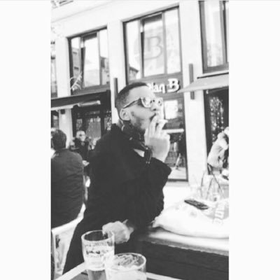 Mes humeurs, mon charisme, ma prestance, mon style, ma sagesse, ma patience, mon humour et surement ma volubilité ☀️