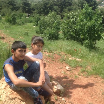 fadeaos's profile picture. اعيش في زمن ليسا زمني