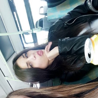 marinalvzz's profile picture. italienne marocaine | 16y rg parisienne snap: perxfab insta: maarinalvz mariée à la haine comme belucci