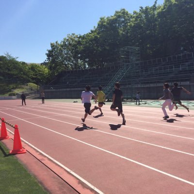 部員、大募集＼(^o^)／ 選手、マネージャーはもちろん、初めて陸上競技をする人もみんな大募集です！