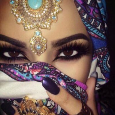 Makeup Ideas • Tutorials • Hacks ღ *Credits given to their respected owners*