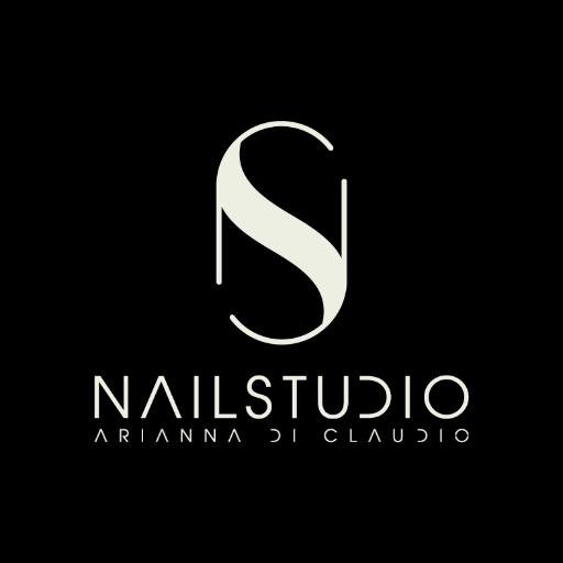 studio di manicure nail art