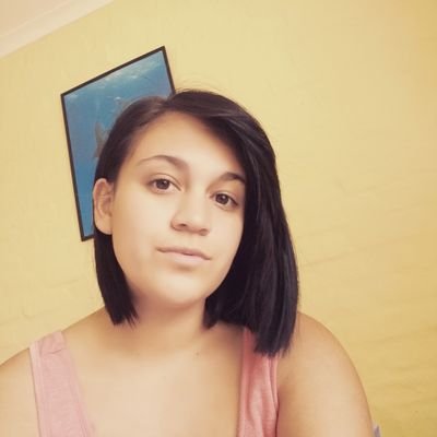 ChloeMoses04's profile picture. 