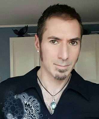 RichardBlackcat's profile picture. 