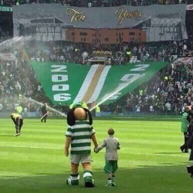 When I see you Celtic I go out of my head I just can't get enough I just can't get enough