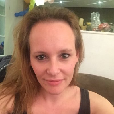 Projectmanager. Italië/tuin/boeken/katten/mijn zoontjes Lucas en Noah/veel lachen!