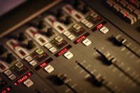 An unwitting digital nomad at The Audio Suite; I produce sound, I write about stuff, I ride motorcycles. Podcast: https://t.co/FCGfGjB0Ui