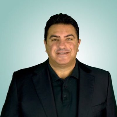 CEO & Founder of La Voz Media Group, and co-founder of TVGenesis and Genesis Media.
