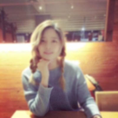 avocadopeeled's profile picture. 