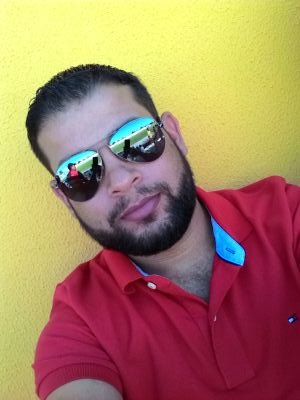 Mestre em Ensino, Linguagem e Sociedade; Graduado em Matemática e Física; Professor efetivo da Rede Estadual da Bahia e Municipal de Caetité/BA.
