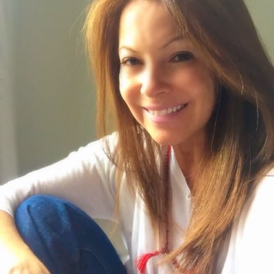 MartyArdila's profile picture. Biologist, Environmentalist, Social Responsibility 🌎 Marketing & Sales. Colombia