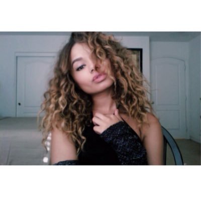 oliviarpgegs's profile picture. 