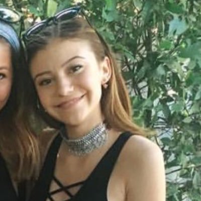 hanneliator since 12' // obvi hannelius stan //G tweeted 3x, RTed 1x, and faved 2x