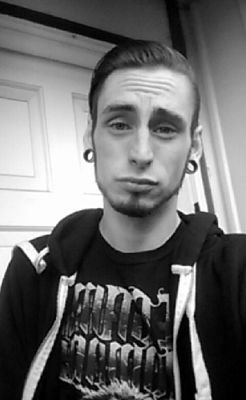 oWurd_gaming's profile picture. Gamer | Irish | Canadian | Chef | Vocalist | Beatboxer | Metalhead | Subscribe to my YouTube, link below |