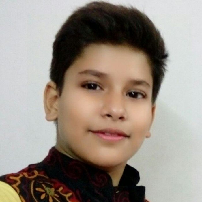 aditya27612997's profile picture. 