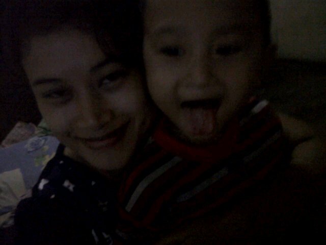 Annyvitri's profile picture. Just a wife n mother of KeviN