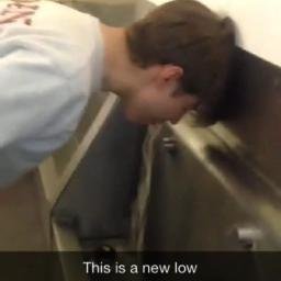 peoplebeingsick's profile picture. Why has no one done this before?

-Instagram: https://t.co/Hz2Sb4thhf