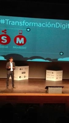 Paco_G4's profile picture. Apasionado de mi familia y mi trabajo. Antes incluso tenia tiempo para viajar leer y hacer deporte.