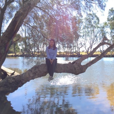 Roanna_Lo's profile picture. 