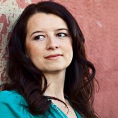 YA author of the Dark Divine trilogy and the Into The Dark trilogy. Will write for chocolate covered cinnamon bears. Represented by @thejordache.
