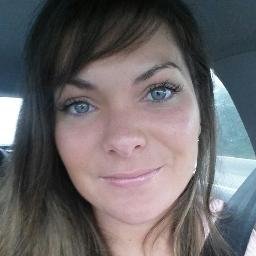 ineppi's profile picture. UX/UI Designer - formerly graphic designer