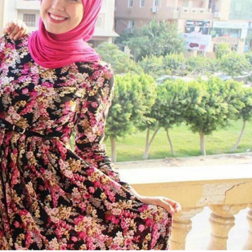 EmyElansary's profile picture. 