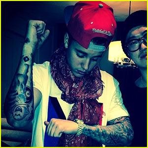 ryanandrew12345's profile picture. Just a young belieber trying to get a follow from @justinbieber My followers are a very important part of my life. Follow my personal account @RYANNN_OKAYYY