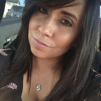 DeniseMenjivar's profile picture. Make it simple but significant---Don Draper.