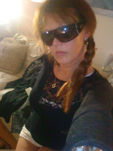 naugthynurse's profile picture. 